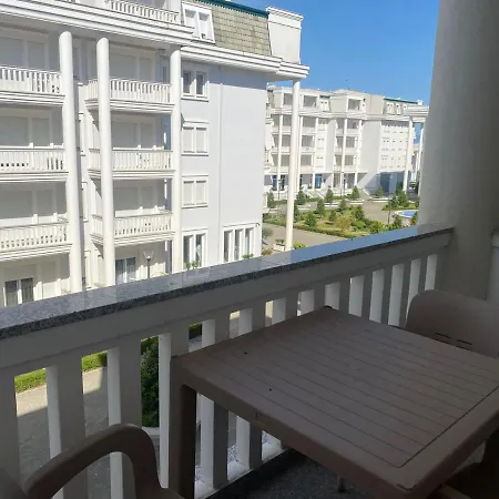 Luxury 1 Bedroom Grand Apartment Velipoje