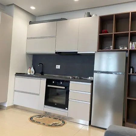 Luxury 1 Bedroom Grand Apartment